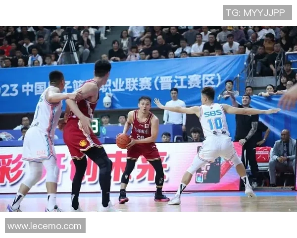 上海乒乓球队在联赛积分榜上以92分稳居第一名展现强大实力