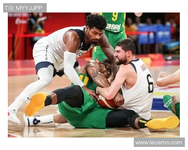 北京篮球队以55分领跑世界杯积分榜展现强大实力与团队合作精神