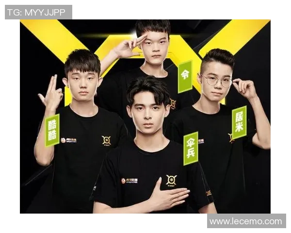 和平精英战术分析：FPX中路突破策略与战斗技巧探讨